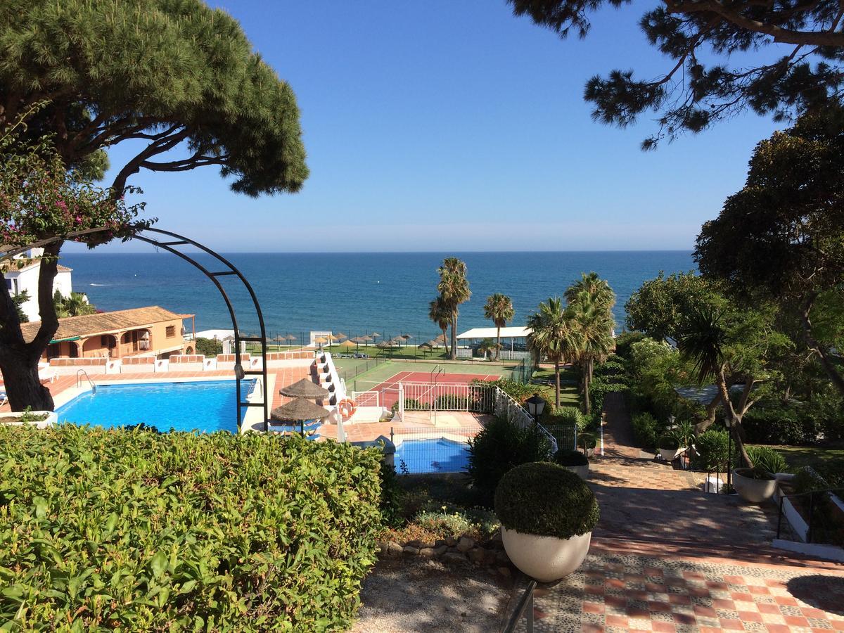 Sitio de Calahonda Mansion Alhamar - 2 Bedroom, Frontline Beach, Mountain Views, Full Size Pool, Tennis Courts, Close To Shops, On-Site Bar & Chiringuito מראה חיצוני תמונה