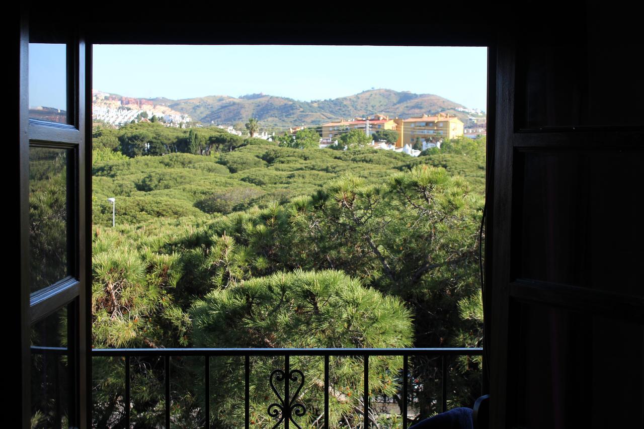 Sitio de Calahonda Mansion Alhamar - 2 Bedroom, Frontline Beach, Mountain Views, Full Size Pool, Tennis Courts, Close To Shops, On-Site Bar & Chiringuito מראה חיצוני תמונה
